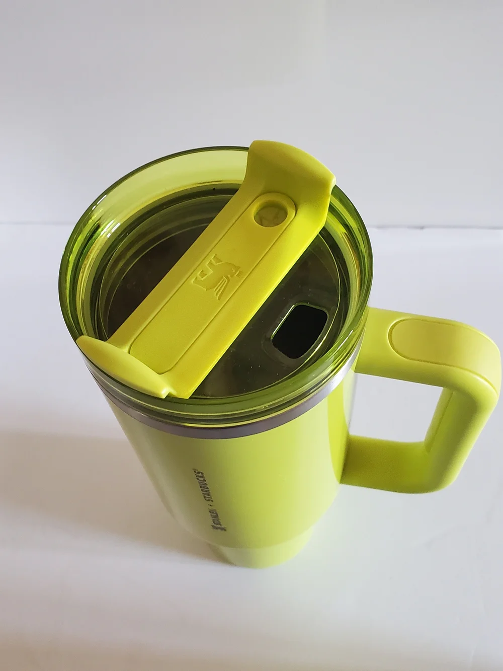 Stanley Lime Green Insulated Tumbler with Lid - Picture 2 of 6